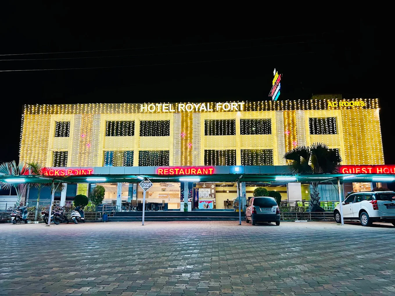 Hotel Tour Video